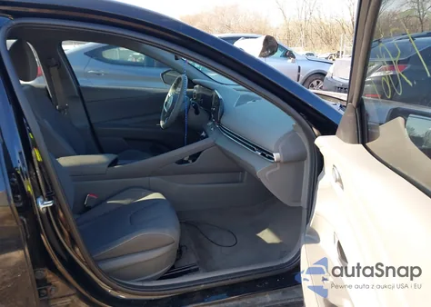 2023 Hyundai Elantra Sel z USA, uszkodzony, nr VIN KMHLS4AG2PU593742